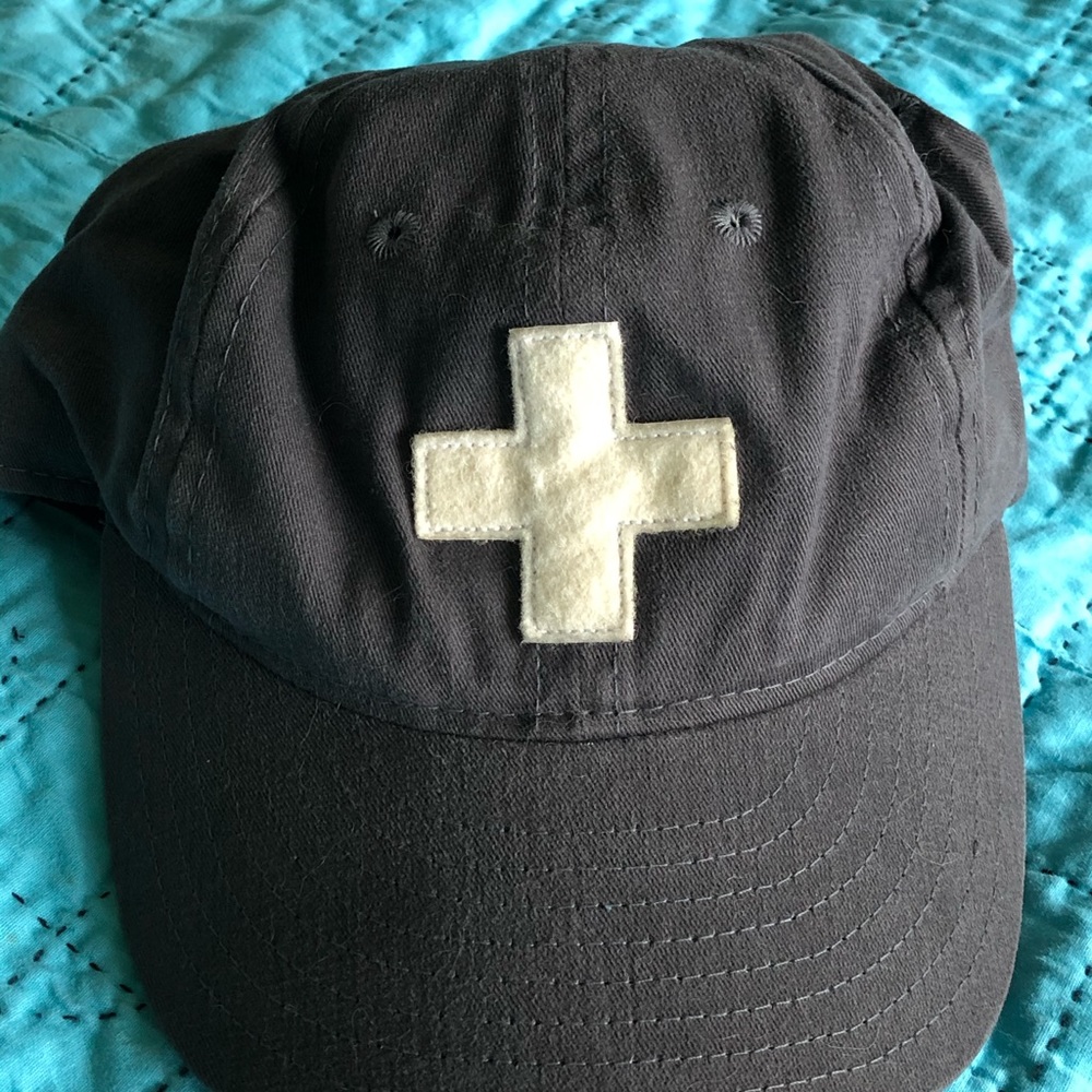 Imogene and Willie Plus Cap NWOT